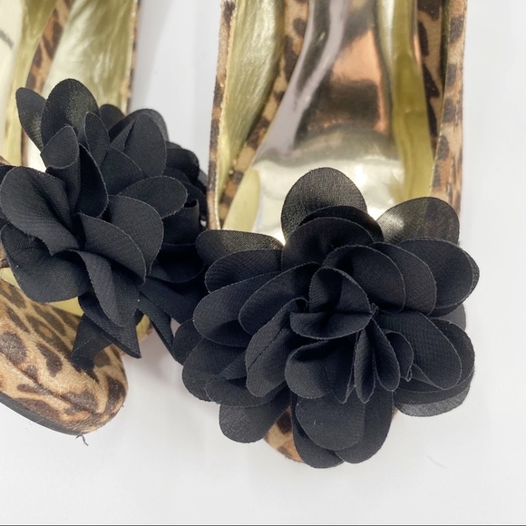 Carlos Santana Leopard Print Cupcake Heels Sz 7.5 - Picture 6 of 10